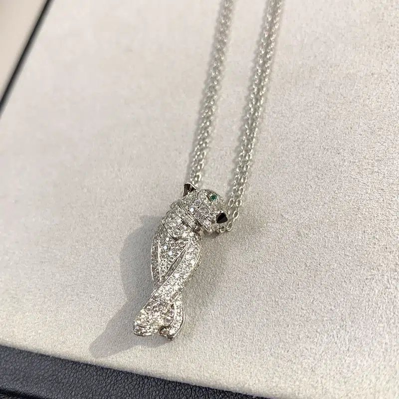 Panthère de Cartier necklaces