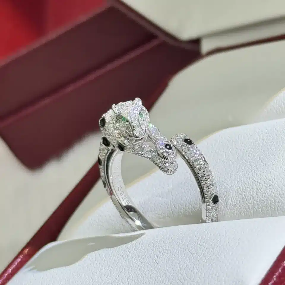 Panthère de Cartier rings