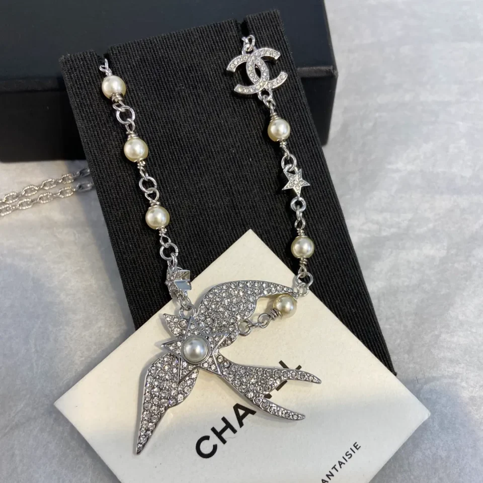 Chanel Spring-Summer 2025 bird necklace