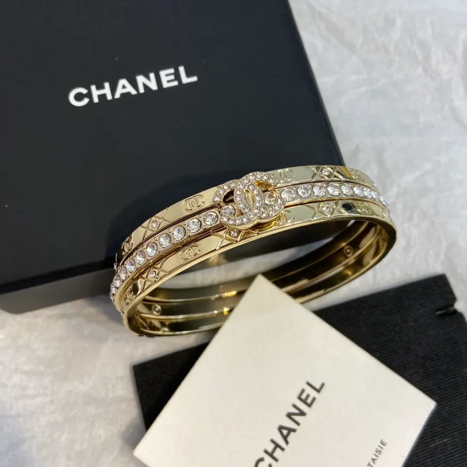 Chanel Bracelet ，three-in-one