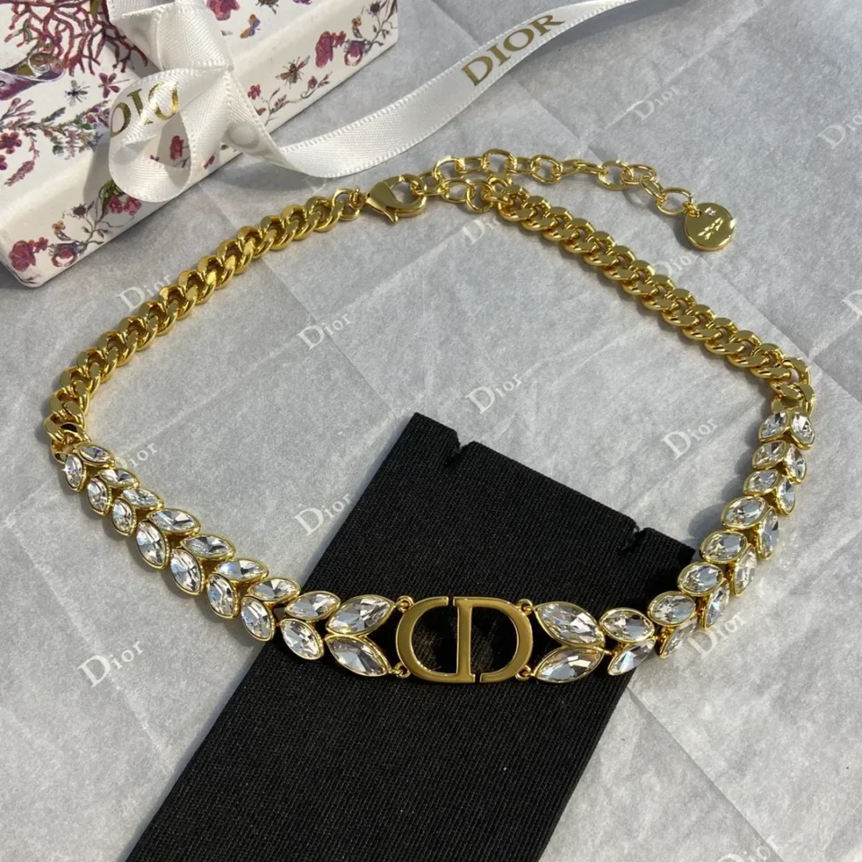 Dior 30 Montaigne Prestige necklace