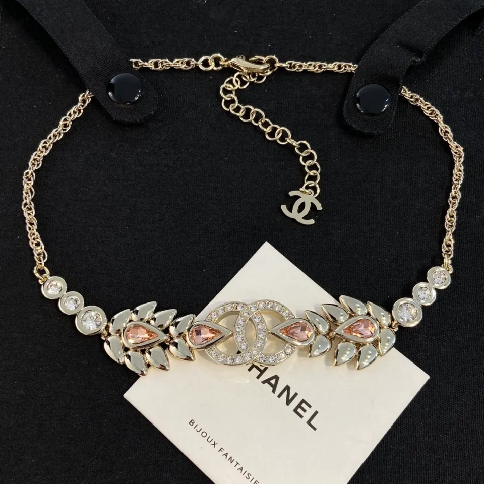 Chanel vintage wheat shape necklace