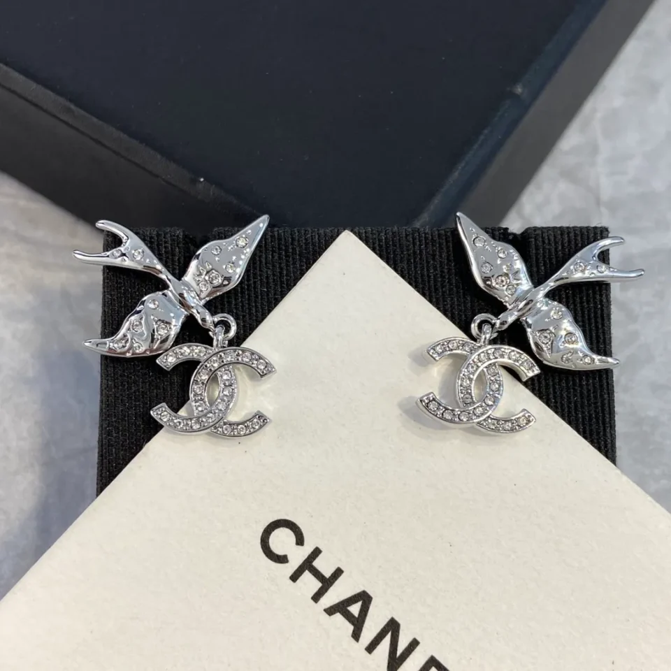 ​​CHANEL bird earrings