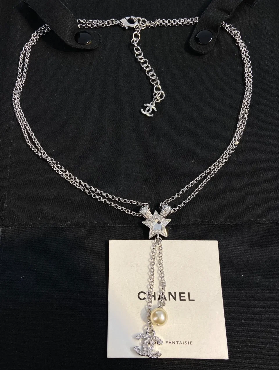 CHANEL star pedant necklace