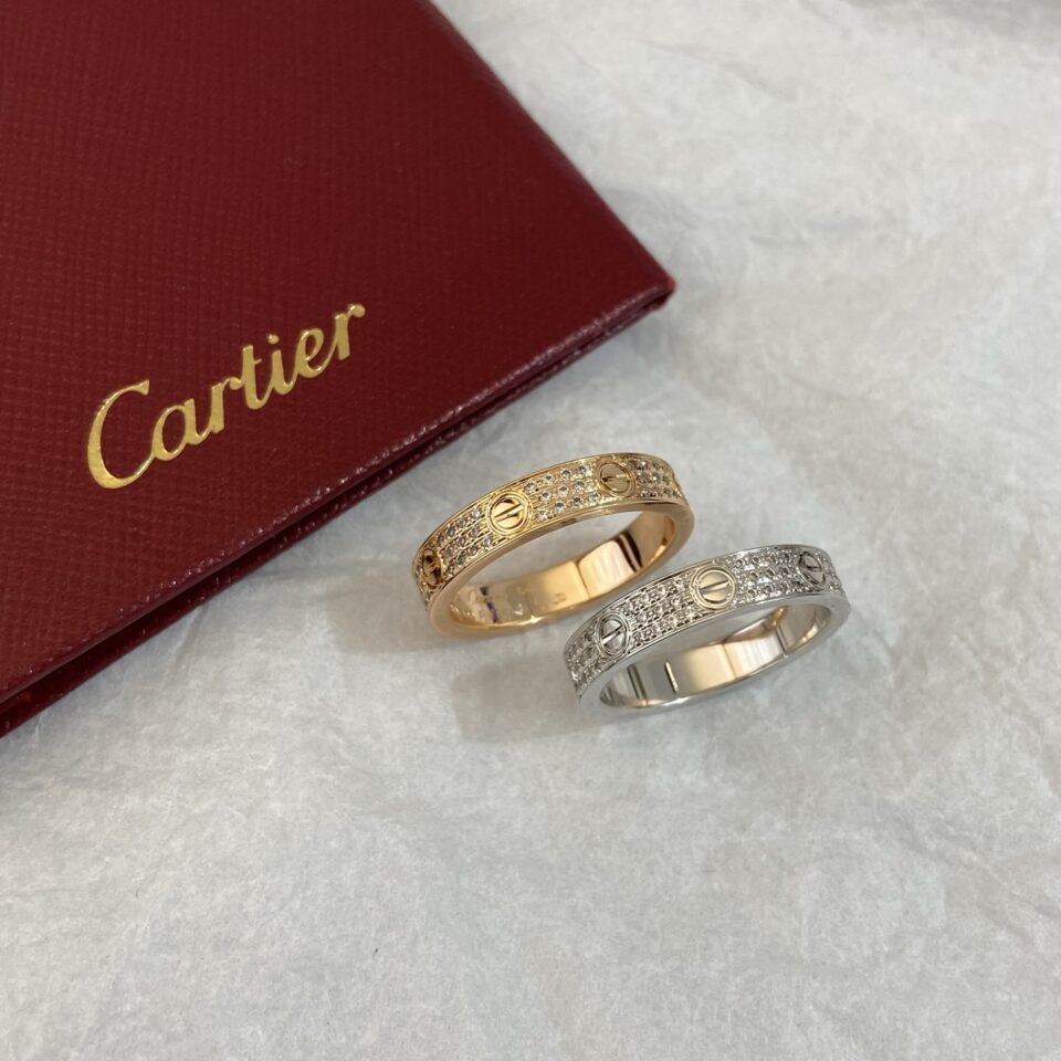 LOVE ring, classic model, paved