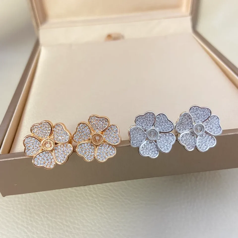 Chopard happy hearts flowers diamonds earrings