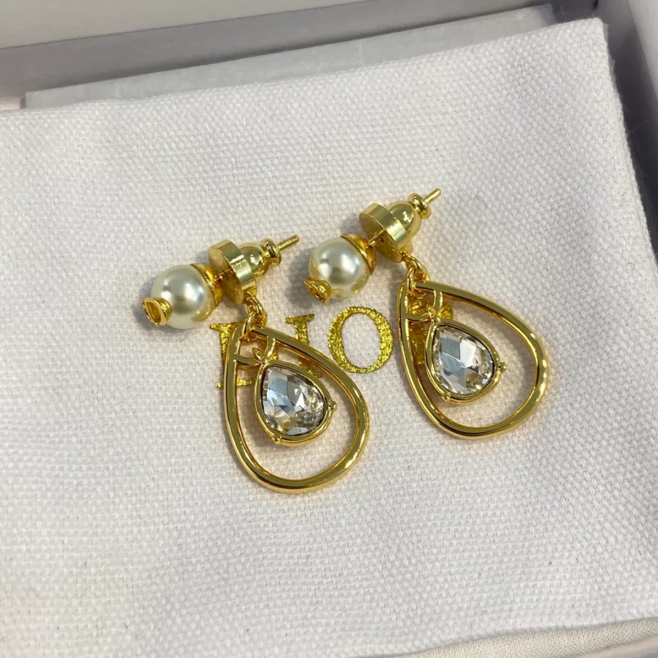 D-Drop Earrings
