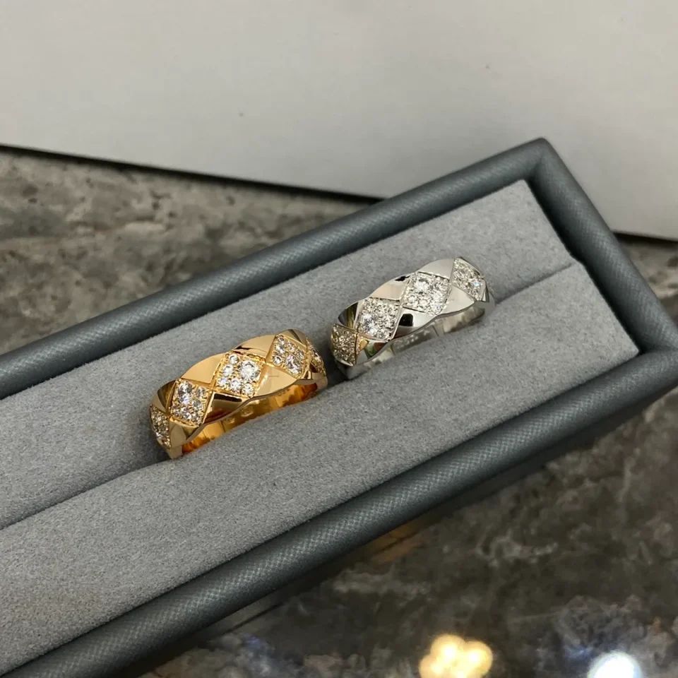 Chanel coco crush rings with diamonds