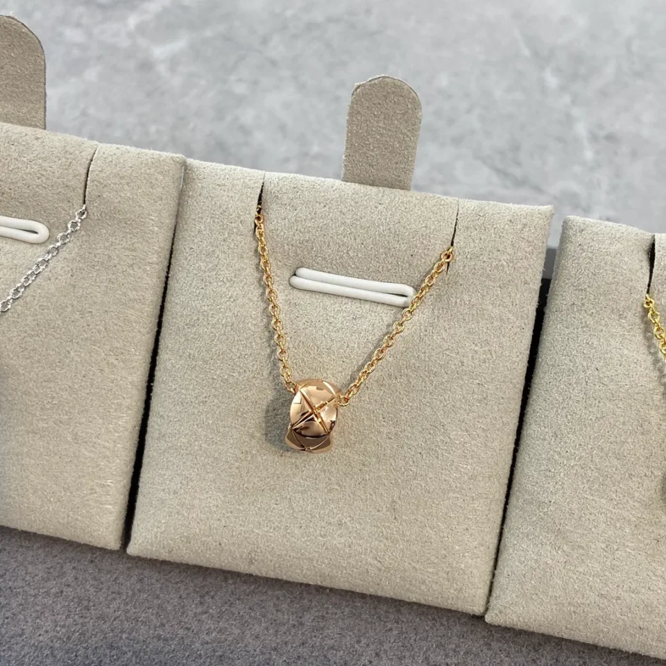Chanel Coco crush necklace,  silver or rose golden or yellow golden