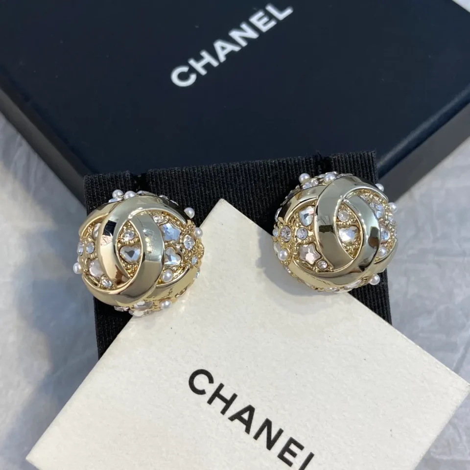 Chanel Spring-Summer 2025 Stud Earrings
