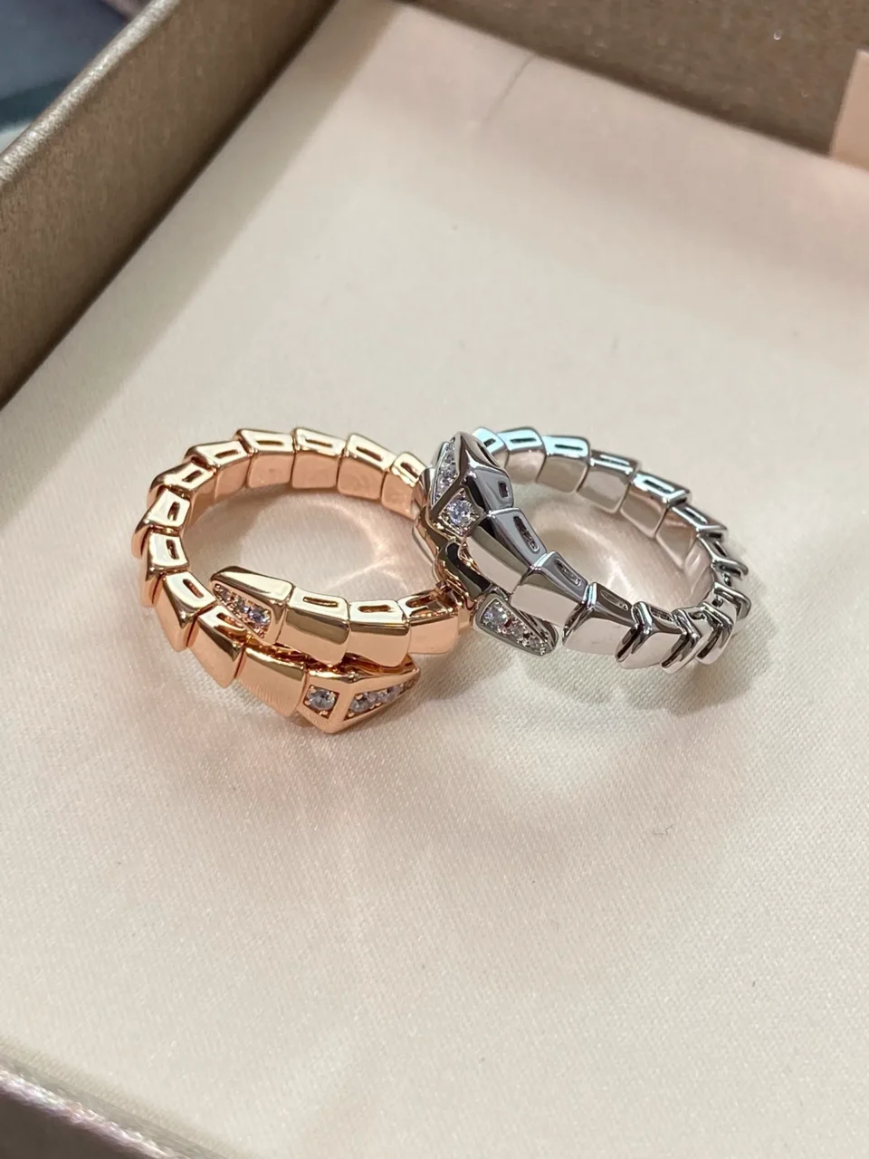 Serpenti Viper Ring