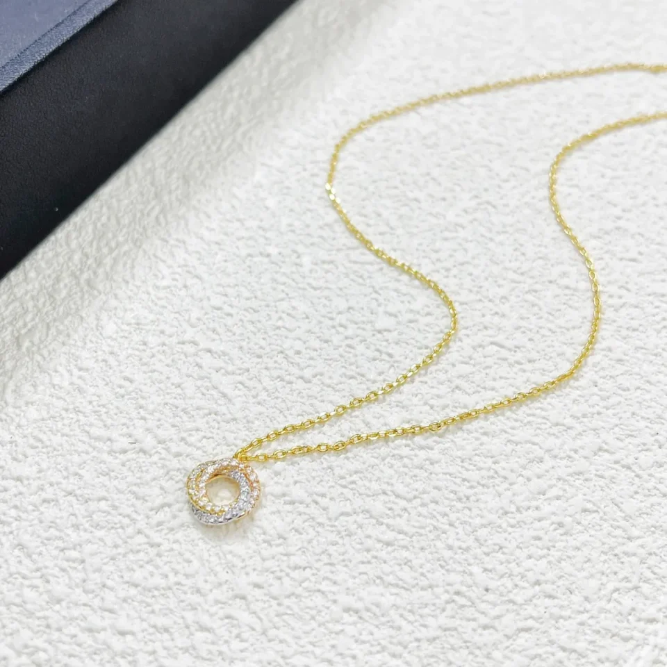 Trinity pendant, paved