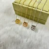 Perlée clovers pendant
