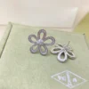 Flowerlace earrings