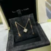 Sweet Alhambra pendant