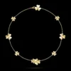 Frivole necklace, 9 flowers