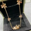 Frivole necklace, 9 flowers