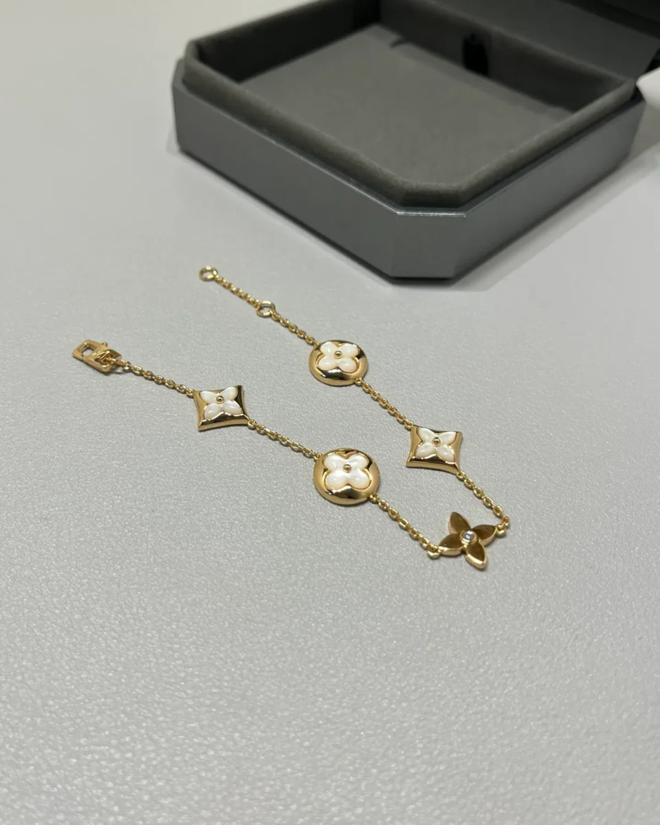 Color Blossom BB Star and Sun Multi-Motif Bracelet