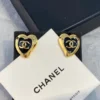 2024/25 Métiers d’art Heart  Ear stud   Metal & Strass  Gold &Black resin