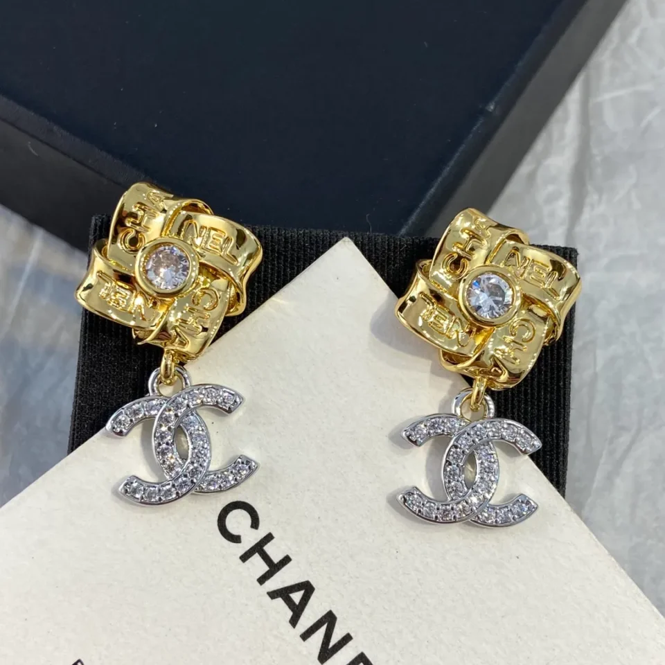 2024/25 Métiers d’art Chanel Pendant Earrings   Metal & Strass  Gold, Silver & Crystal