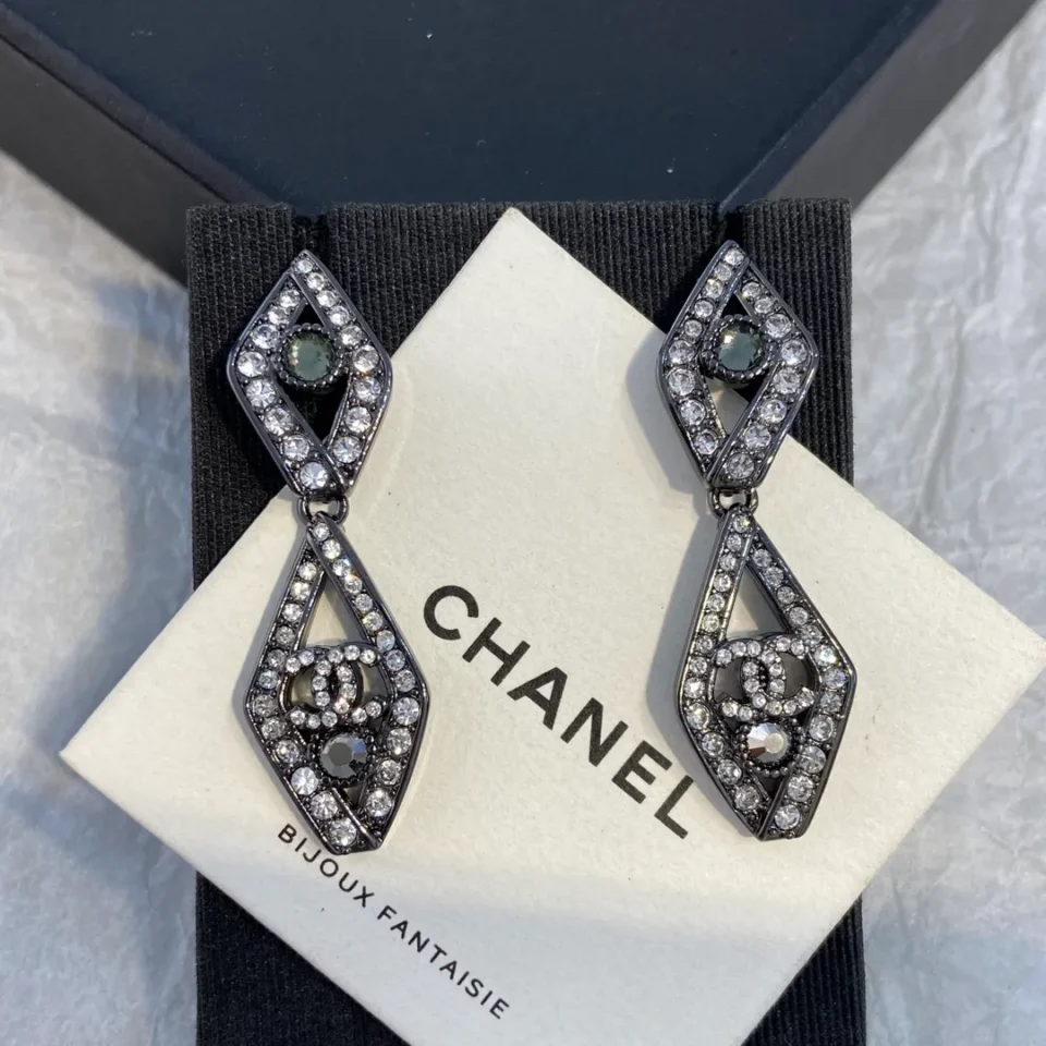 2024/25 Métiers d’art   Pendant Earrings   Metal & Strass  Ruthenium, Blue & Crystal